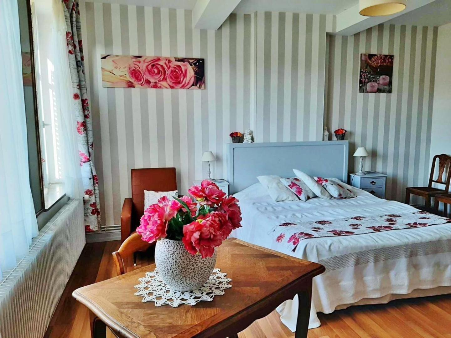 Le Chateau Saint-Aignan  Екстер'єр фото